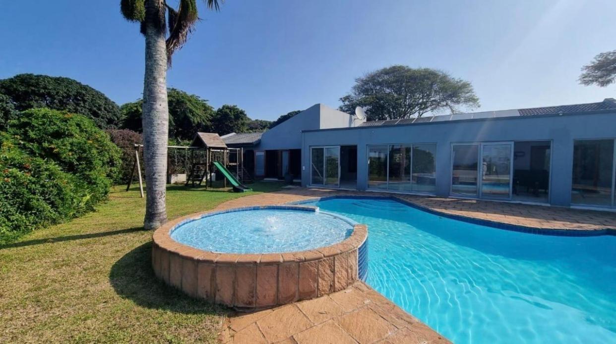 Kwezi On Tibia Holiday home