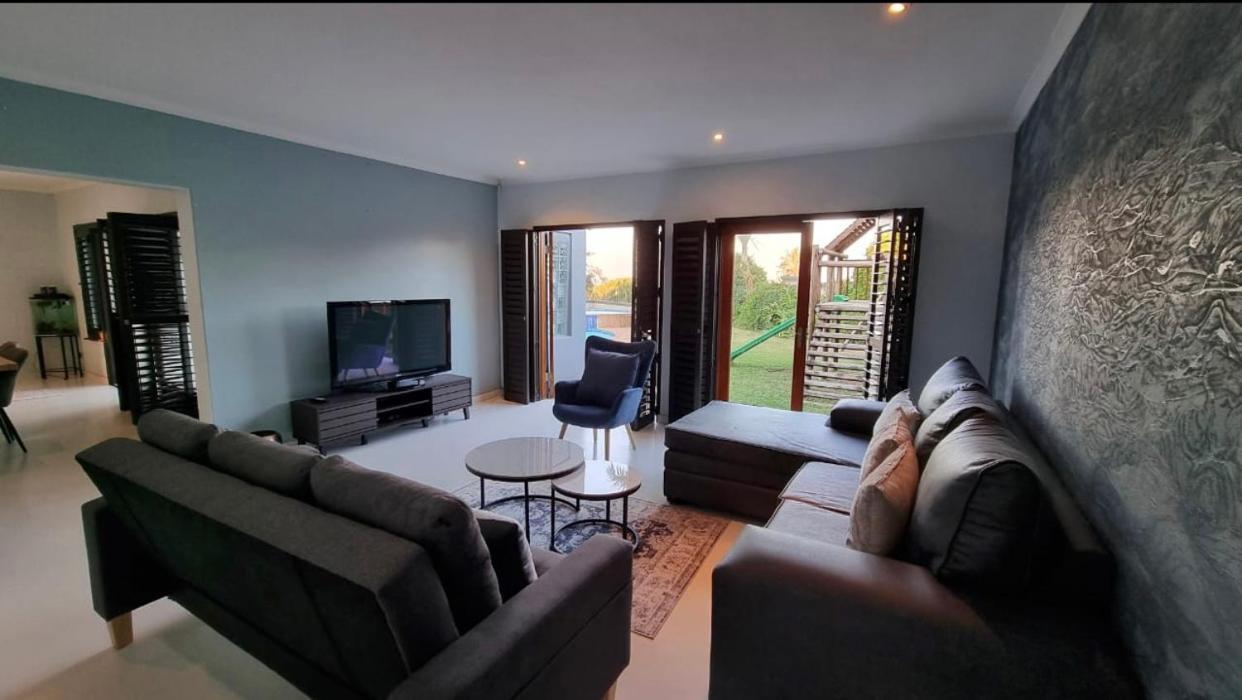 Kwezi On Tibia Holiday home